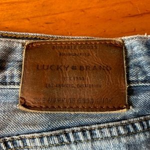 Lucky jeans. 38wX32l. 410 Athletic slim